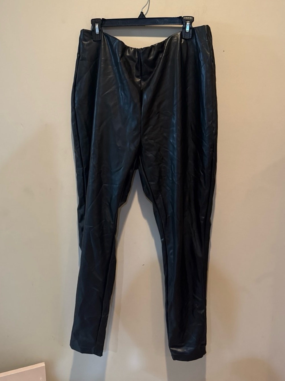 Wonderly Black Faux Leather Men's Pants